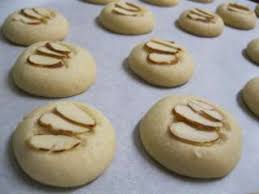 Mannan Almond Biscuits