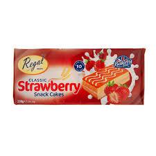 Regal Classic Strawberry Snacks Cakes